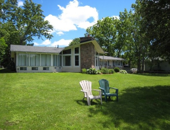 Fenelon Falls Cottage